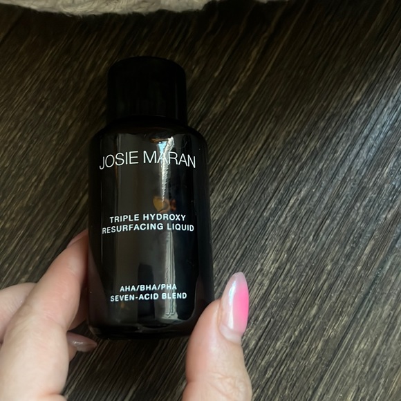 Josie Maran Triple Hydroxy Resurfacing Liquid